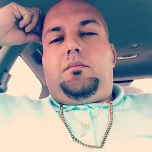 Meet your Posher, Larry